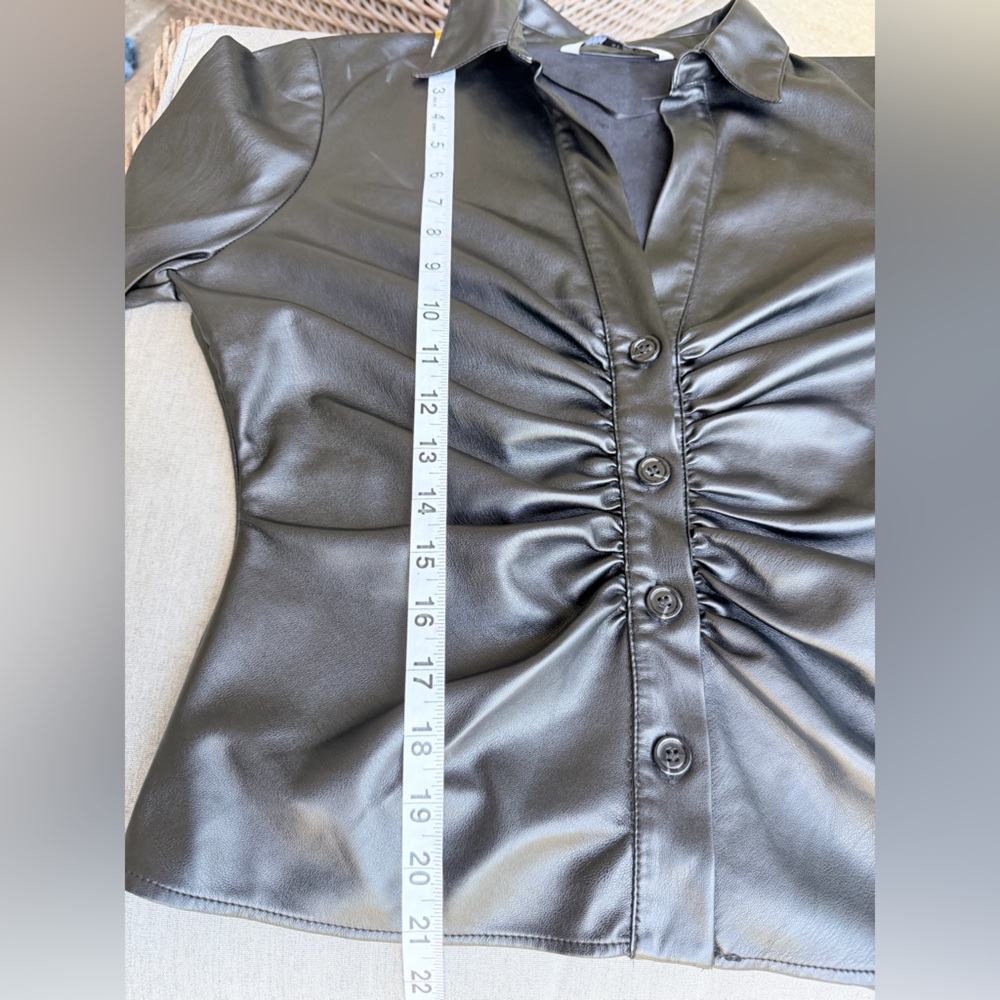 Zara Black Ruched Button-Up Blouse - Picture 6 of 7